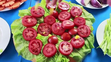 Bad Baby DIY Giant Cheeseburger Challenge Messy Fail Victoria Annabelle Freak Daddy Family