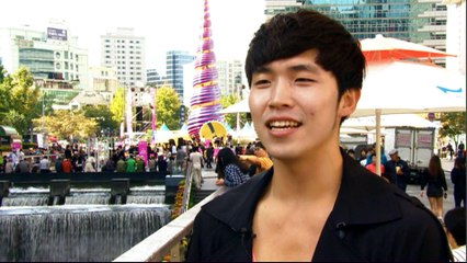 South Korea carnival celebrates democracy