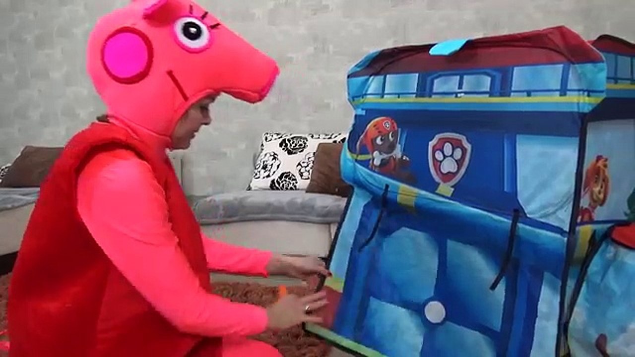 ЩЕНЯЧИЙ ПАТРУЛЬ смотреть Большая Обезьяна Напала на Гонщика Paw Patrol