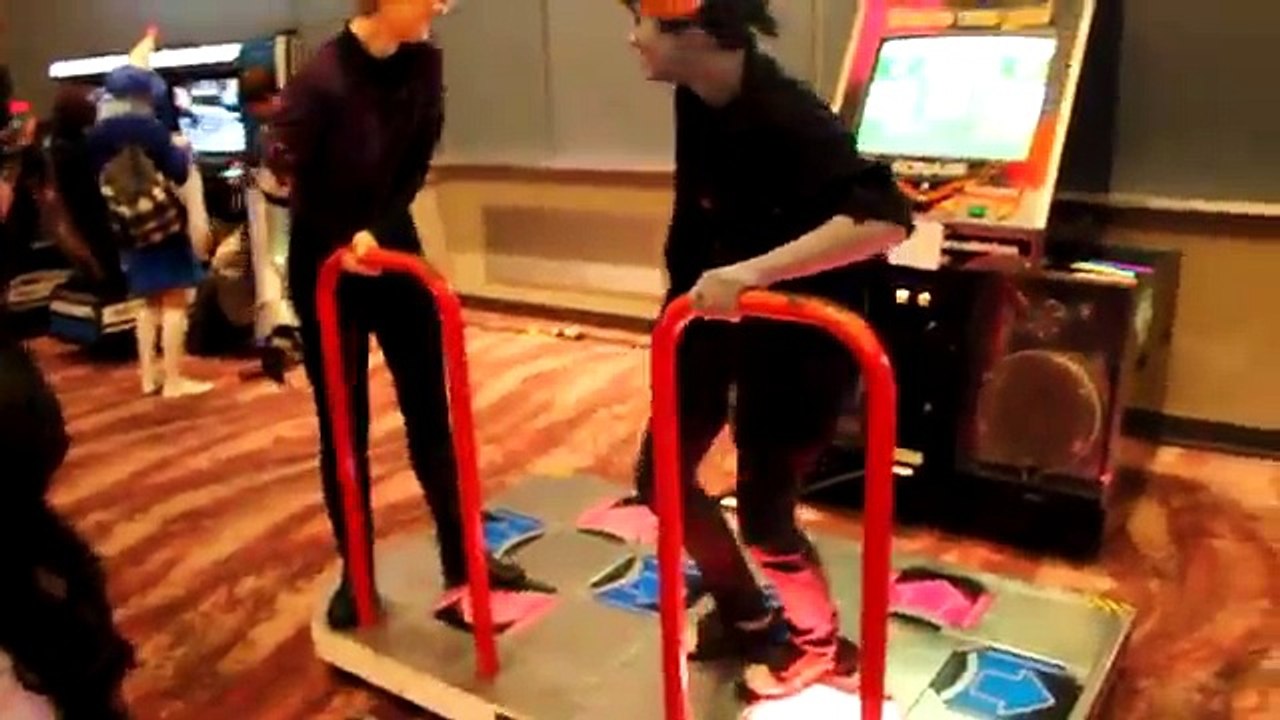 AnimeNEXT 2017 vlog (step on me!)