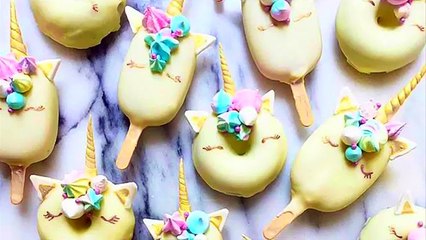 STAR BUCKS ROOM DECOR   HOW TO MAKE A ROOM FORT!!  SUPER EASY