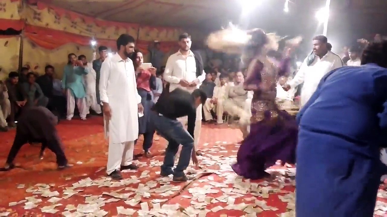 New Party- Wedding Hot Dance- Notoon Ki Barish