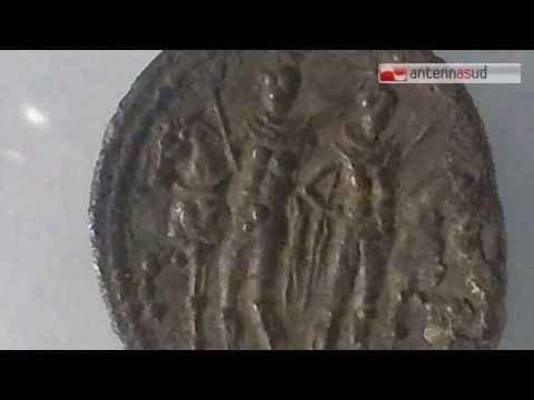 TG 18.11.14 Denario d'argento all'asta su internet, recuperato dai carabinieri di Bari