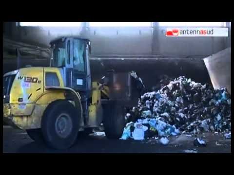 TG 28.11.14 Lecce: rifiuti pericolosi, arrivano le ruspe nell'area dell'inceneritore
