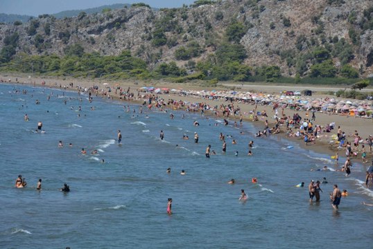 Güney Ege Sahillerinde Bayram Tatili Yoğunluğu Yaşandı