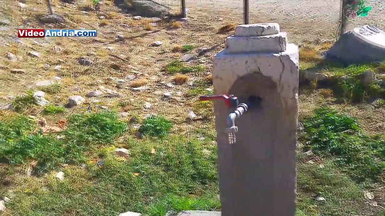 Andria: danneggiata la storica fontana di Castel del Monte - "perde acqua"