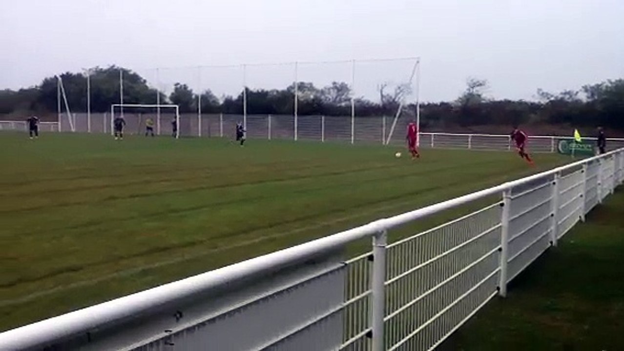 But de stéph bossard pour guissény contre le rc lesneven!!