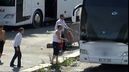 Otogarda Yanan Otobüs Paniğe Yol Açtı