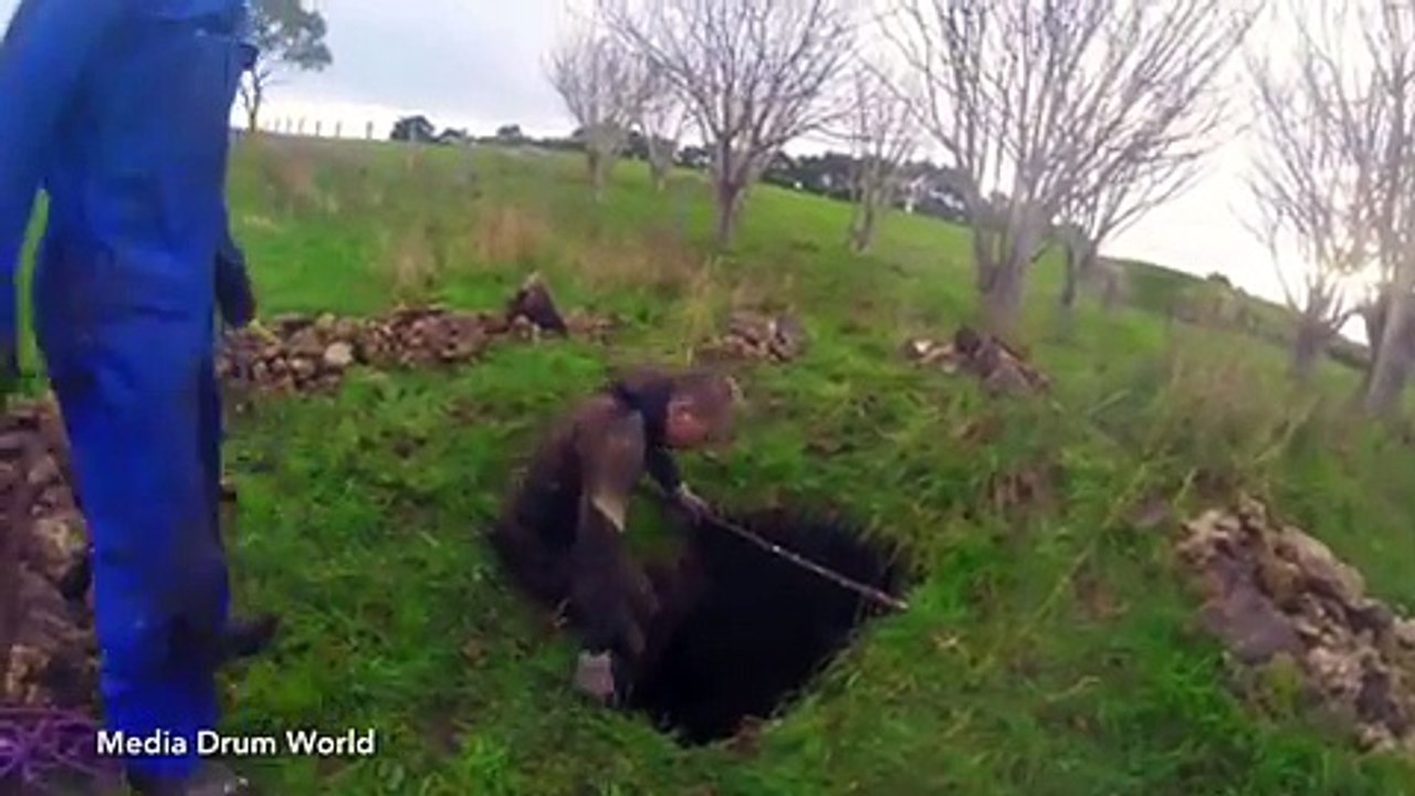 Explorers SQUEEZE through claustrophobic cave