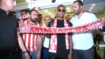 Antalyaspor'un yeni transferi Vainqueur