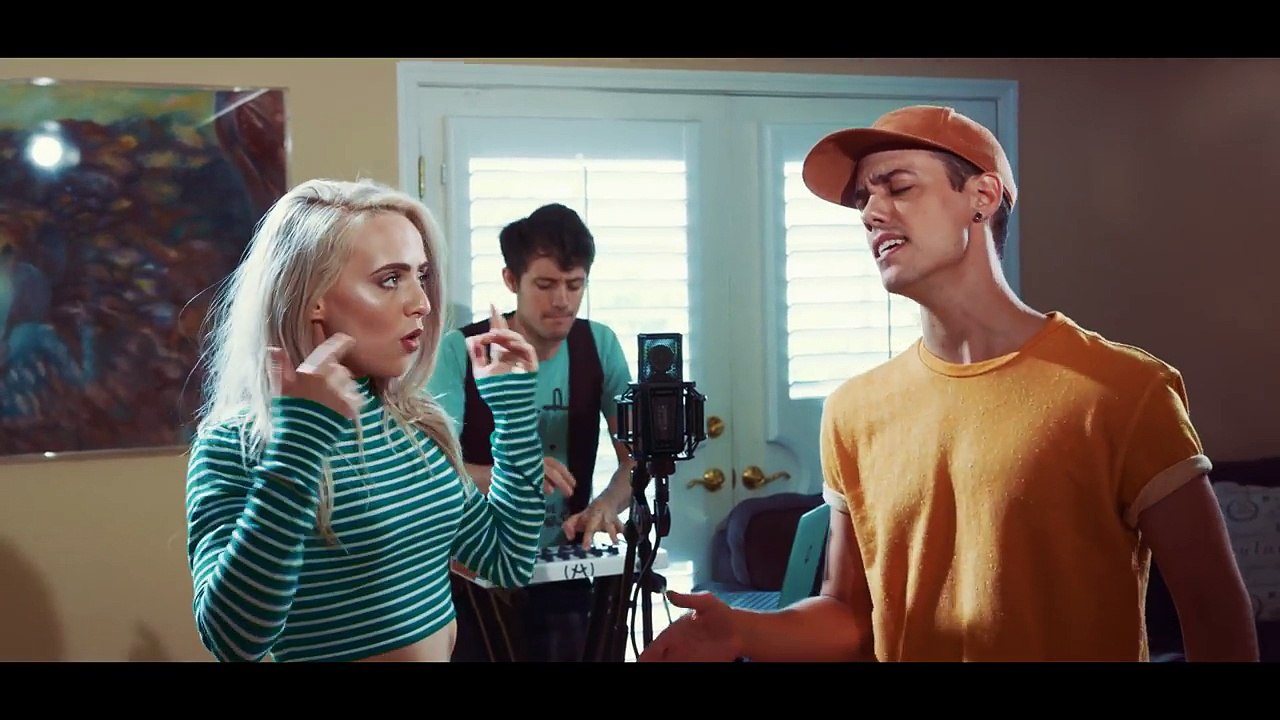 Justin Bieber VS Selena Gomez MASHUP!! Leroy Sanchez & Madilyn Bailey