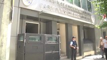 AK Parti Genel Başkan Yardımcısı Karacan, Polis ve Taksicilerle Bayramlaştı - Eskişehir