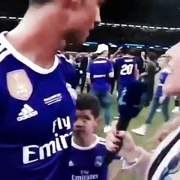 Cristiano Ronaldo KISS his girlfriend Georgina Rodriguez after winning the UCL