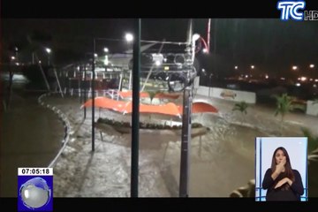 Tena inundado tras desborde de río