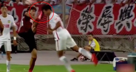 Çinli Chen Tang, Rakibinin Kafasına Tekme Attı, Sadece Sarı Kart Gördü