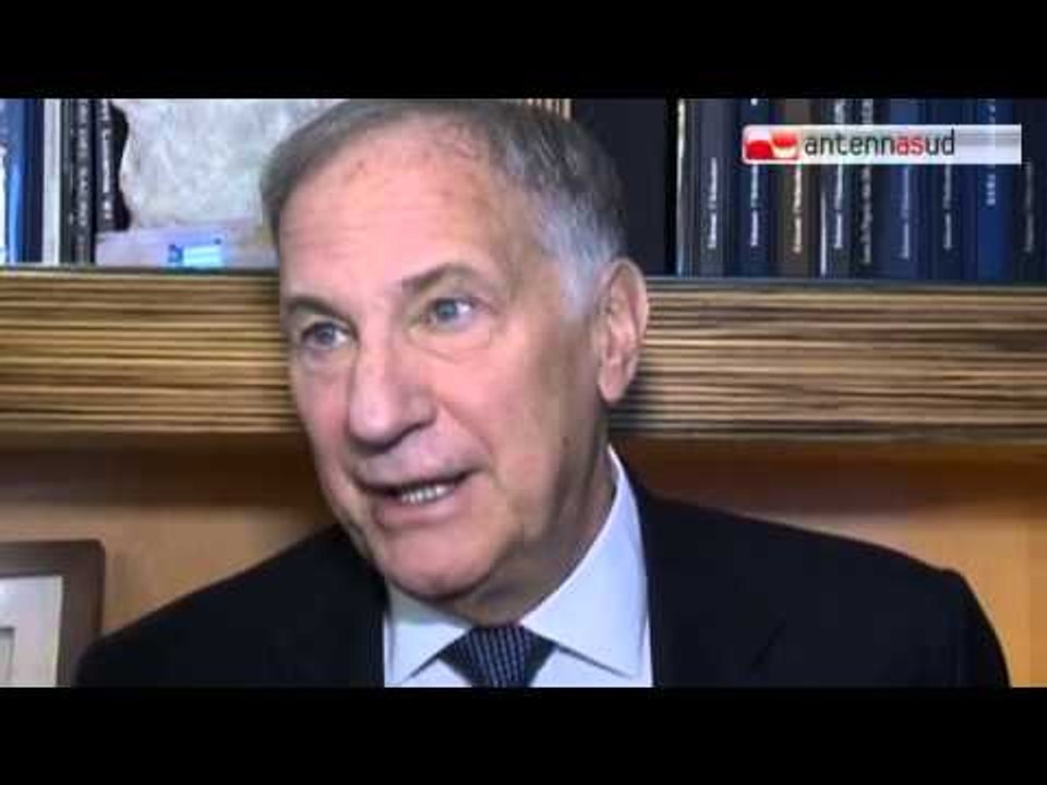 TG 03.03.15 Ambasciatore americano visita Bari in bicicletta