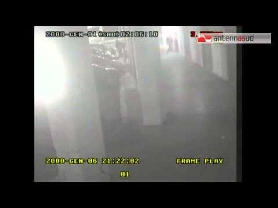 TG 09.03.15 Omicidio in sala giochi a Taranto, preso il killer