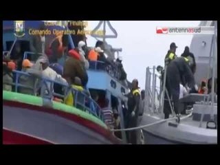 TG 10.03.15 A Taranto l'hub del Viminale per "schedare" i migranti in arrivo