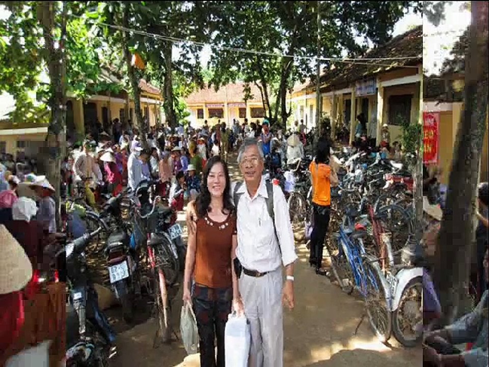 Kiều Diễm tặng BS Nam Hà