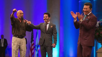 Guillermo Maldonado engañando a la gente