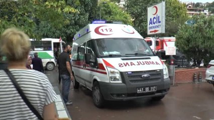 Okeyde Hile Yapan Arkadaşını Bıçakladı