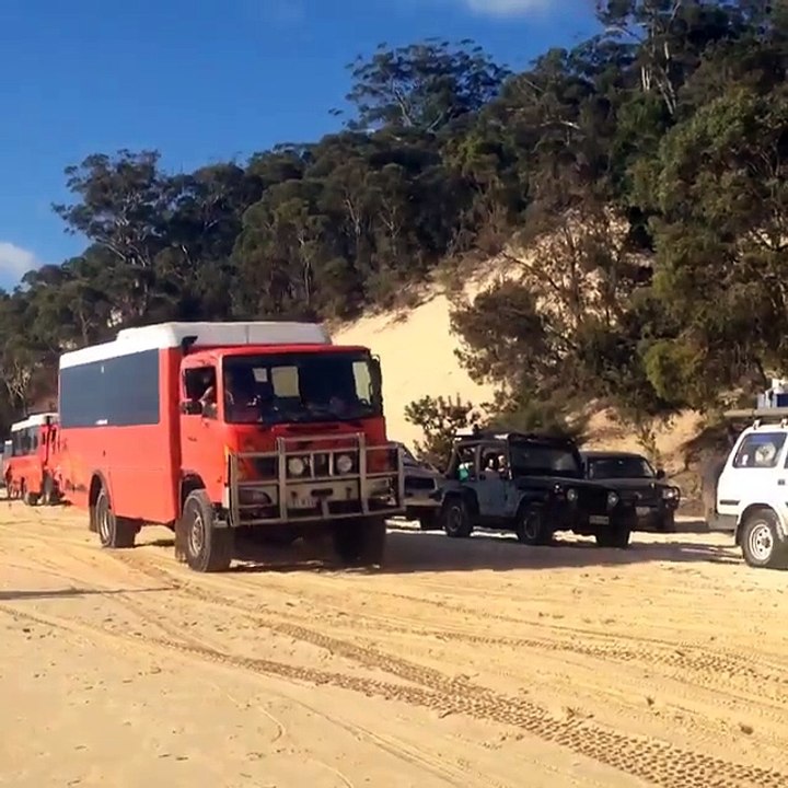 Sunset Safaris Adventures | Moreton Island 2 Day Tours | Moreton Island Travel Packages
