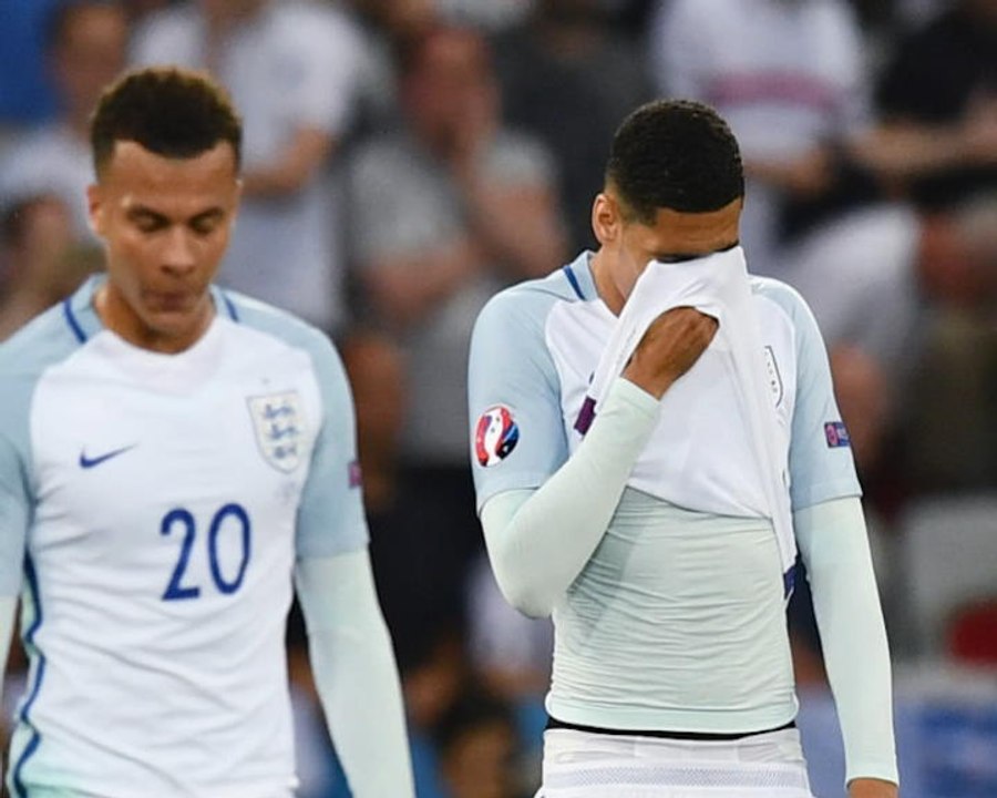 Shilton backs England fans' frustrations