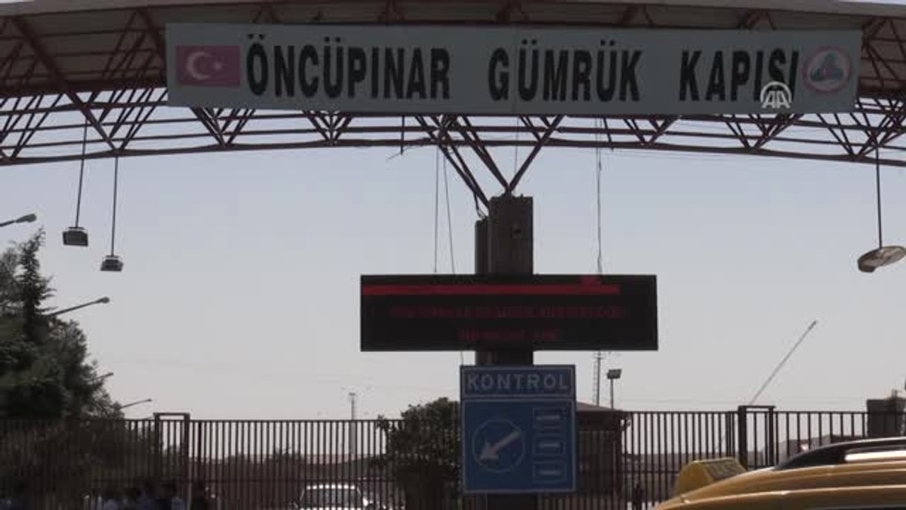 Suriyelilerin Bayram Sonrası Türkiye'ye Dönüşle...