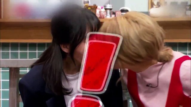 AOA 초아 민아 키스 일촉즉발~!!