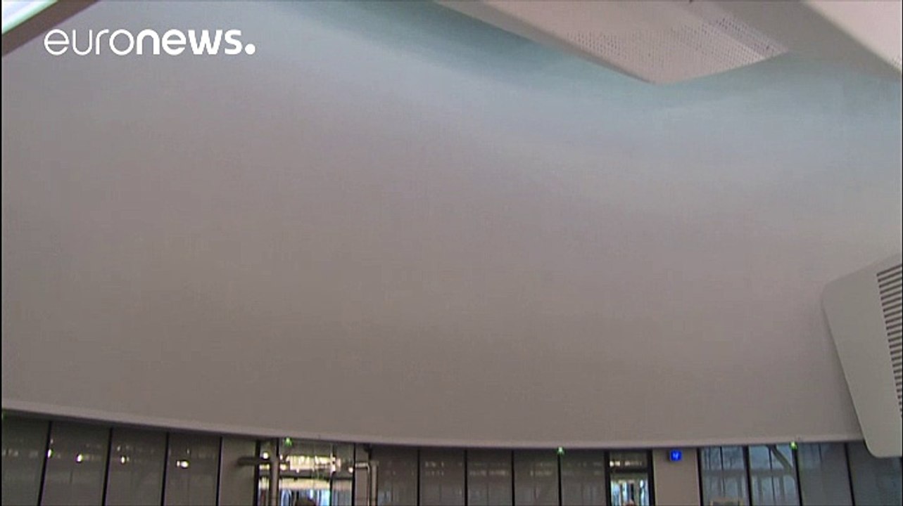 Chatten am Arbeitsplatz: Gericht gibt Angestelltem recht