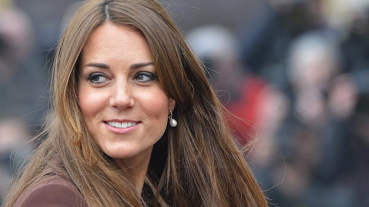 Revista "Closer" condenada por fotos de Kate Middleton em topless
