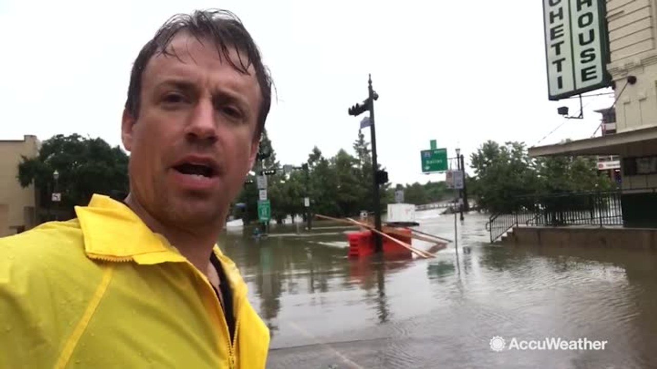 Reed Timmer details devastating flooding in Hou...