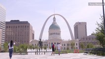 Crowds gather near Gateway Arch to witness eclipse