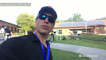 Reed Timmer deploys eclipse probe