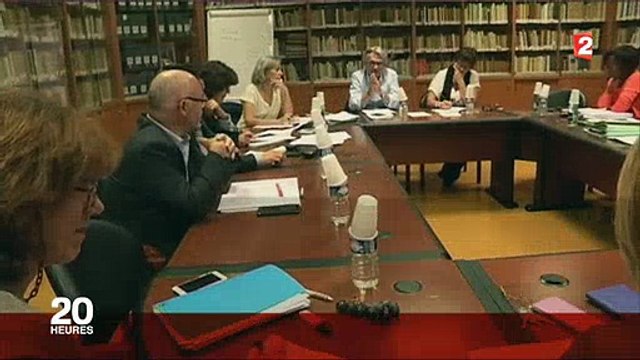 Regardez le très gros bug technique ce soir lors du début du deuxième 20h d'Anne-Sophie Lapix en direct sur France 2