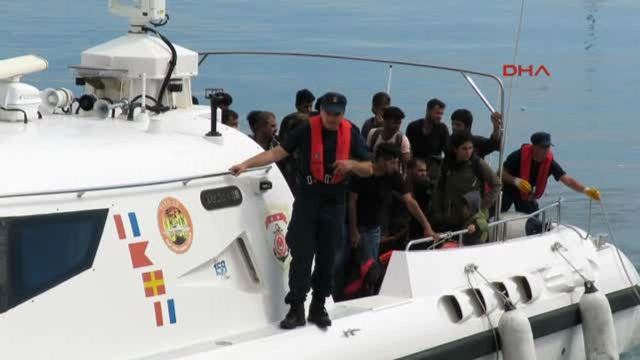 Çanakkale Ayvacık'ta 31 Kaçak Göçmen Yakalandı