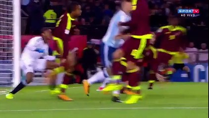 Incroyable dribbles de Di Maria lors Argentine - Venezuela !