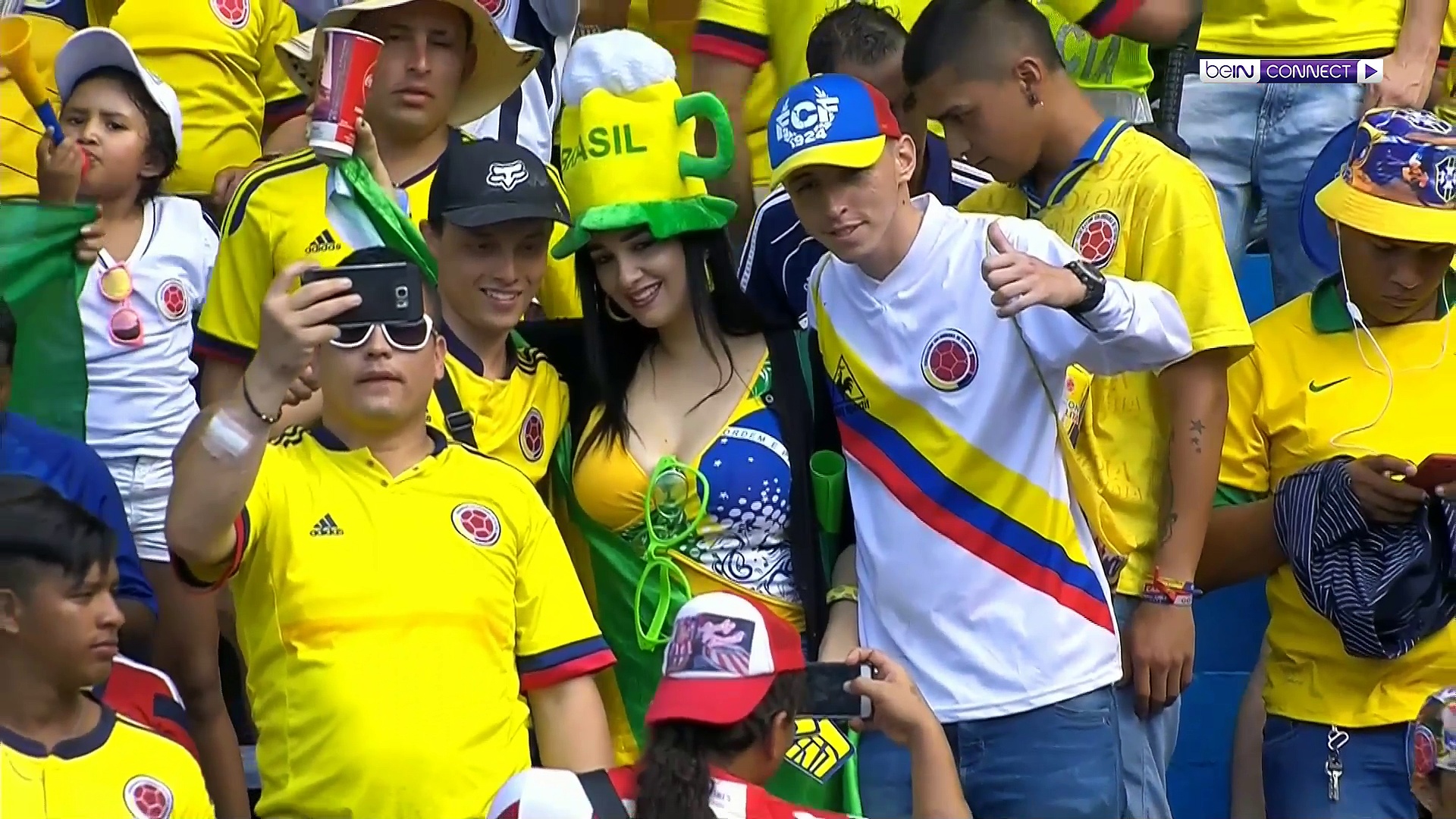 Colombia v Brazil