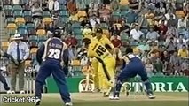 Best Wicket Keeping in Cricket History - Ms Dhoni Stumping