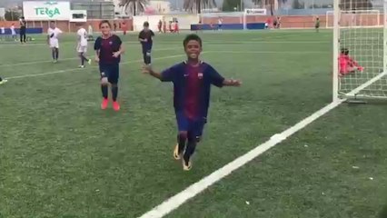 Le premier but de Shane Kluivert, le fils de Patrick
