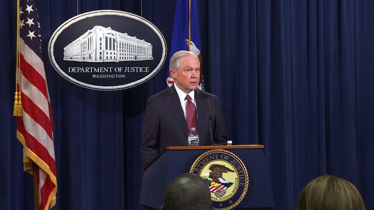 Trump met fin au programme protégeant les jeunes sans-papiers