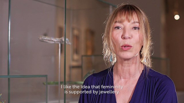 Musée d'Art moderne | Inteview Victoire De Castellane, exposition Medusa Bijoux d'artistes