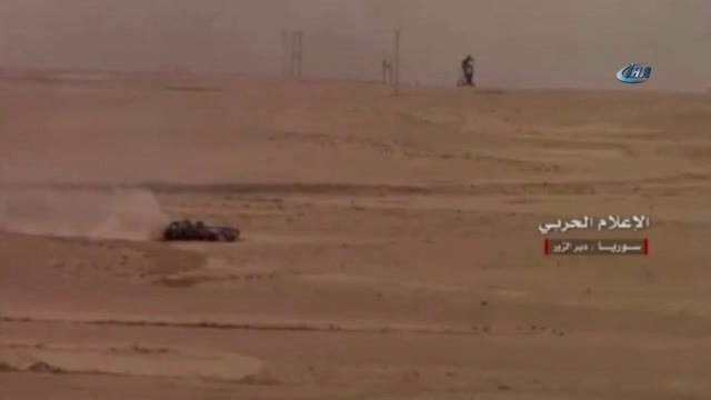 Suriye'de Rejim Güçleri Deyrizor'a Girdi