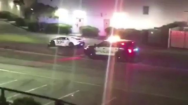 Une Lamborghini humilie des policiers