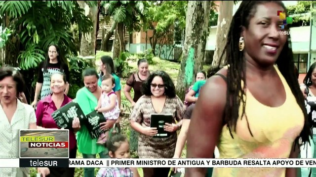 Costa Rica: mujeres refugiadas crean recetario de cocina de sus países
