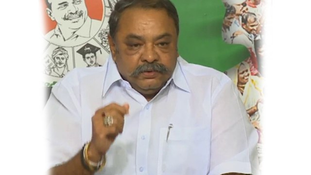 కర్నూల్ వైసీపీ నేత టిడిపిలోకి, కీలక నేతలపై టిడిపి గురి Ysrcp key leader preparing to join TDP