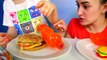Обычная Еда против Мармелада Челлендж! БИТВА С ЕДОЙ - Real Food vs Gummy Food Challenge - Food Fight