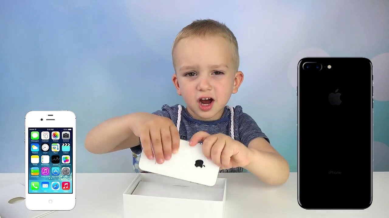 Презентация iPhone 7 за 2 МИНУТЫ !!! ПРИКОЛЬНОЕ ВИДЕО ДЛЯ ДЕТЕЙ