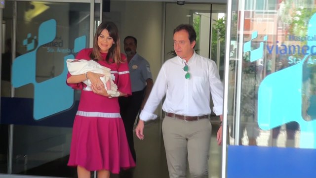 Maria José Suárez ya está en casa con su bebé Elías