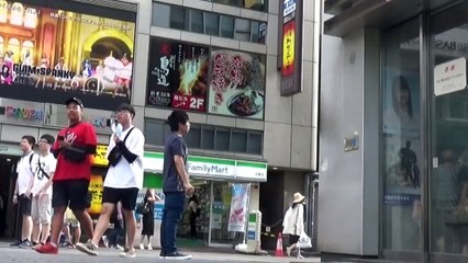 財布を拾ってくれた交番に宅配ピザ頼んで差し入れしたら感動的展開に